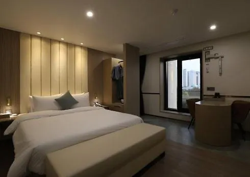 H Avenue Hwamyeong Motel Busan