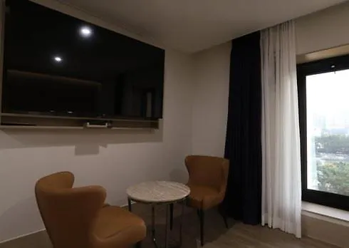 H Avenue Hwamyeong Motel Busan
