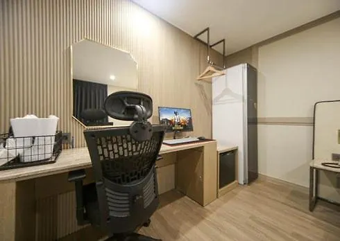 H Avenue Hwamyeong Motel Busan