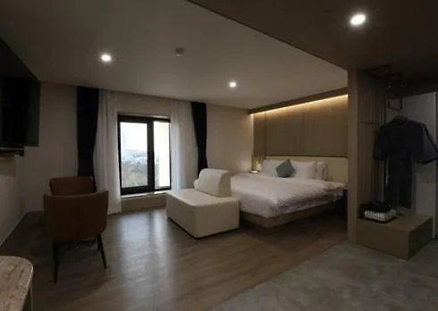 H Avenue Hwamyeong Motel Busan