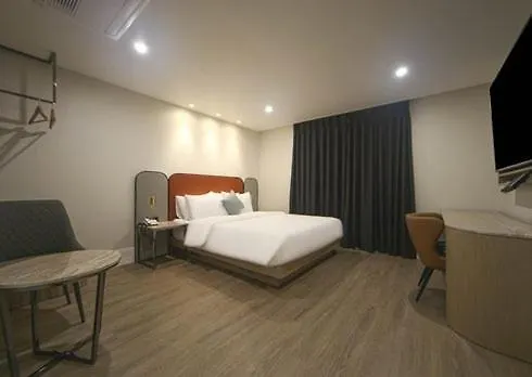 H Avenue Hwamyeong Motel Busan