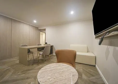 H Avenue Hwamyeong Motel Busan