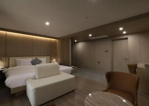 H Avenue Hwamyeong Motel Busan